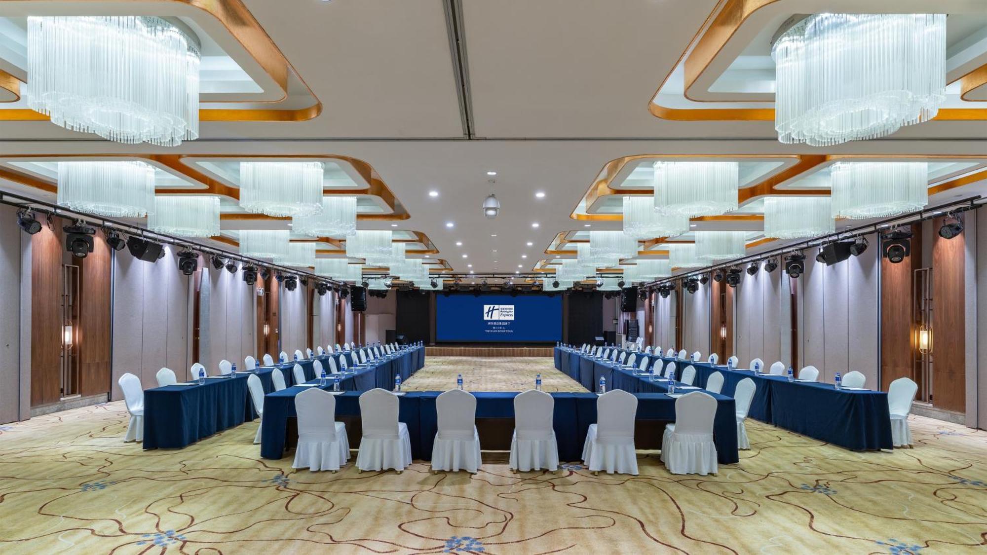 Holiday Inn Express Yinchuan Downtown By Ihg Exterior foto